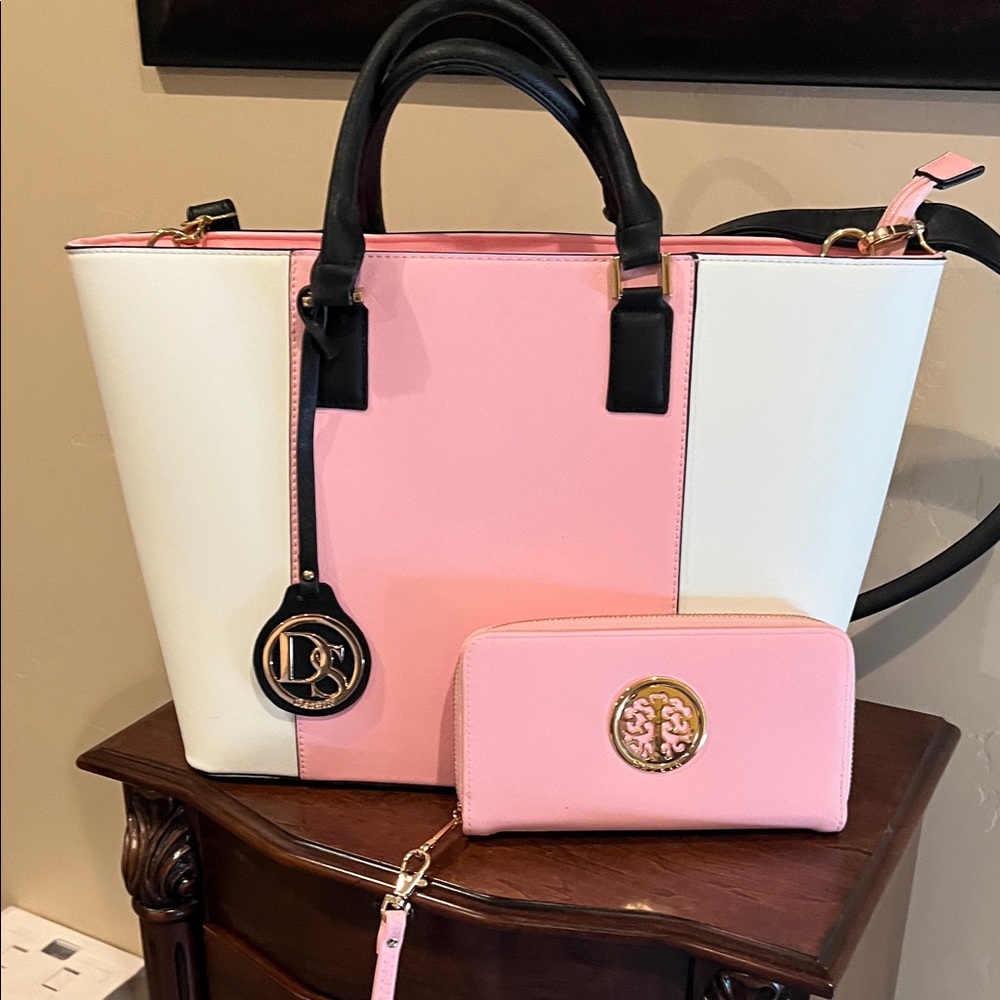 Chic Pink and White Tote Bag with Wallet